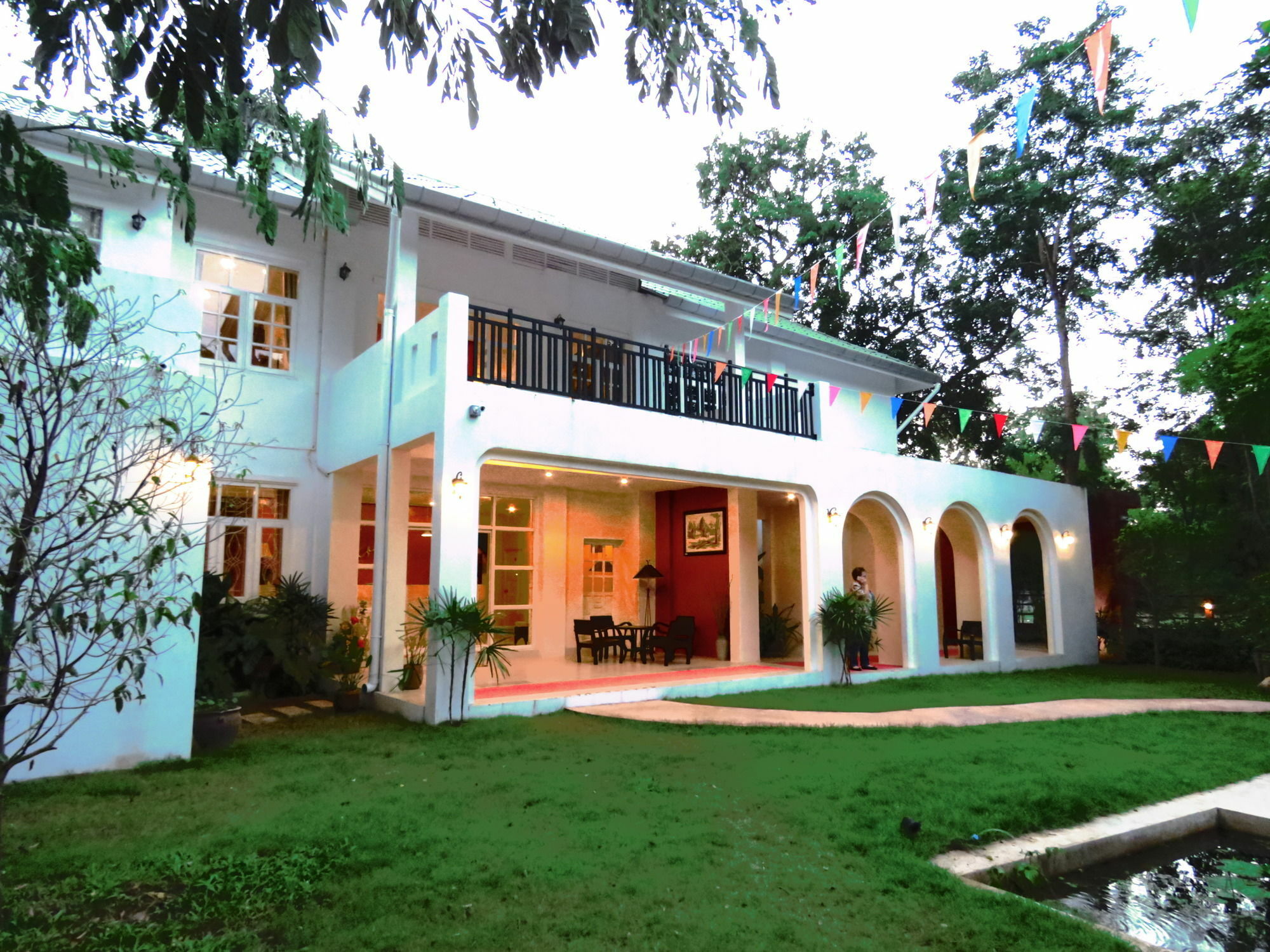 The Journey House Lifestyle Boutique Hotel Kanchanaburi Exterior foto